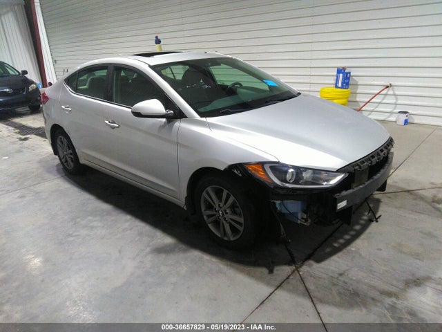 2018 5NPD84LF6JH244015 main image