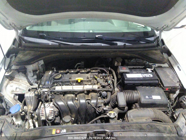 Hyundai Elantra Value Edition 2018 5NPD84LF6JH244015 Image 11