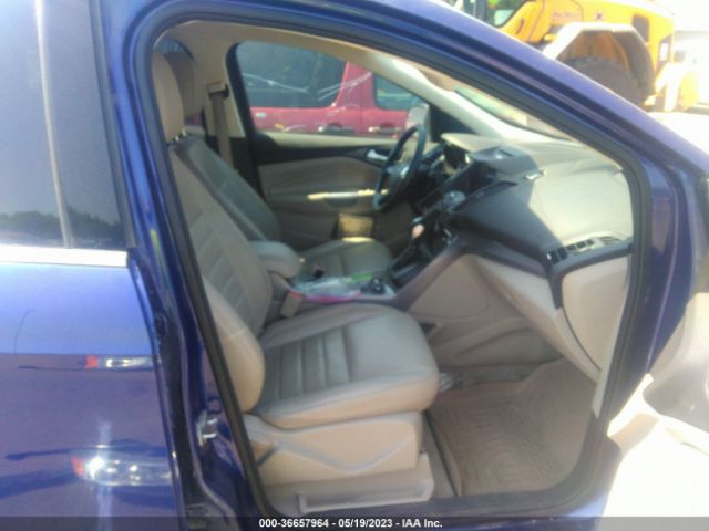 1FMCU0GX9GUA96018 Ford ESCAPE SE