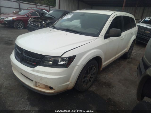 3C4PDCAB3JT530858 Dodge JOURNEY SE