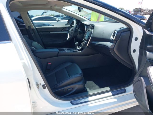 1N4AA6AP8JC389928 Nissan MAXIMA SL