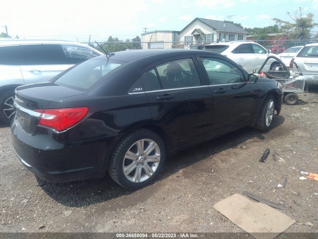 2011 CHRYSLER 200 TOURING VIN: 1C3BC1FG8BN562426