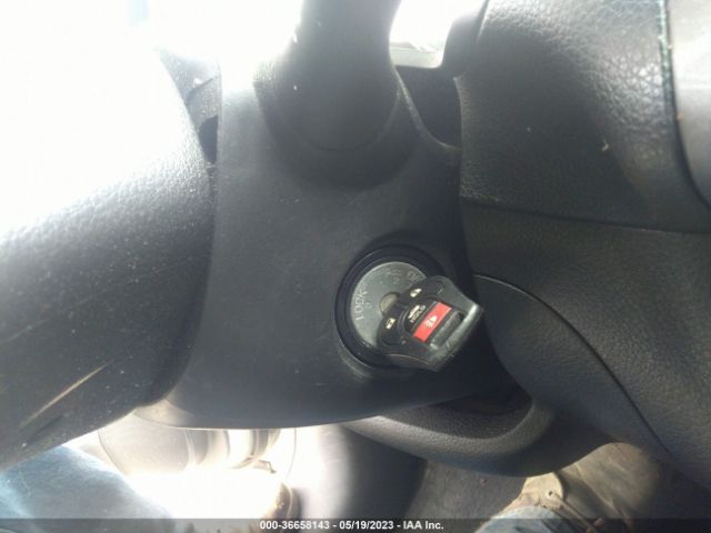 3N1AB7AP3EL695297 Nissan SENTRA SV