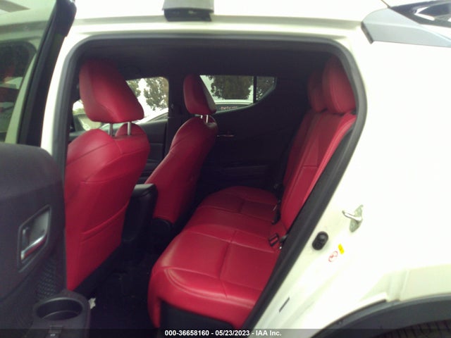 Toyota C-HR XLE 2018 JTNKHMBX4J1002876 Image 10