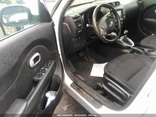 KNDJP3A52J7595650 KIA SOUL +