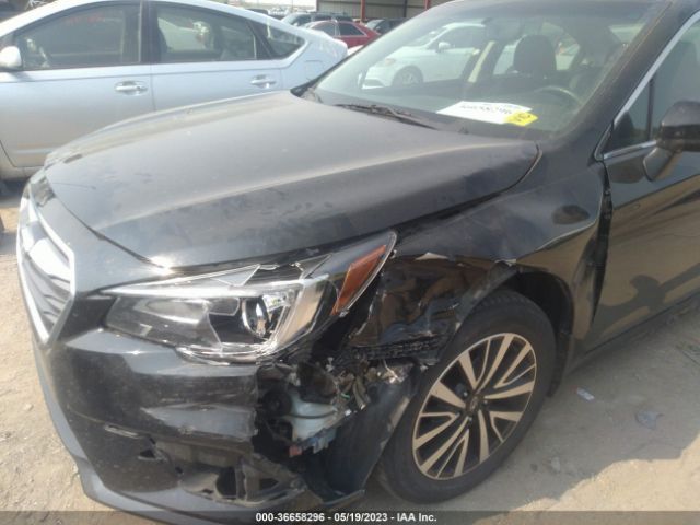 4S3BNAC61J3004395 Subaru Legacy Premium