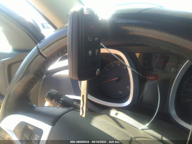 Chevrolet EQUINOX LT 2017 2GNFLFEK5H6124497 Image 3