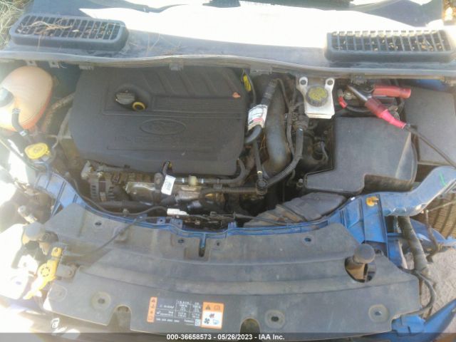 1FMCU0GD8HUC54176 Ford ESCAPE SE