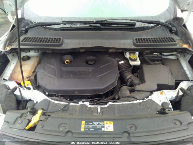 1FMCU9G93GUC00363 Ford ESCAPE SE