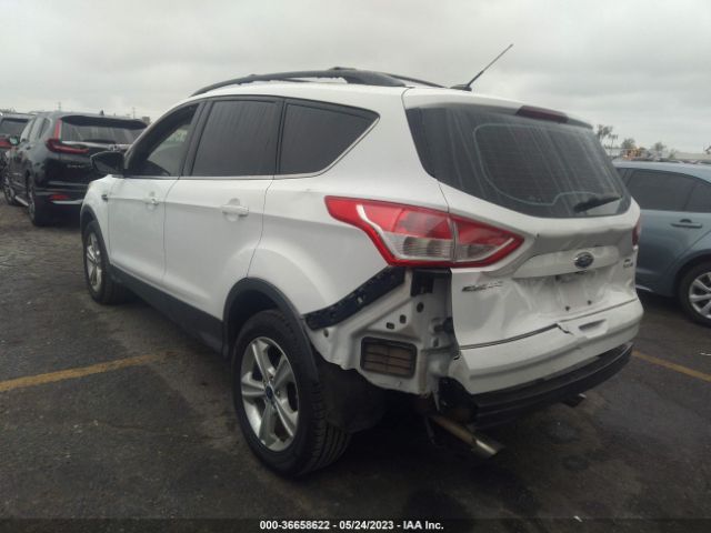 1FMCU9G93GUC00363 Ford ESCAPE SE