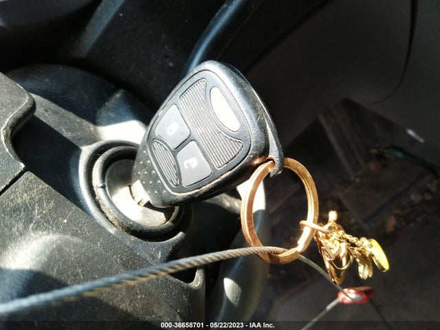 2005 DODGE CARAVAN SXT VIN: 1D4GP45R45B185547