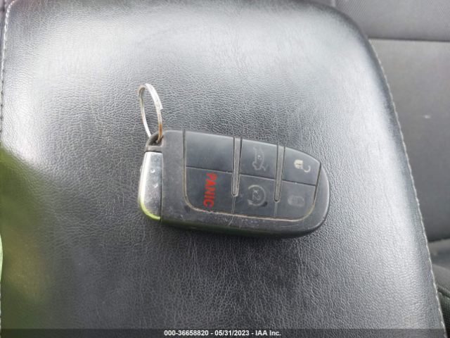 2C3CDXHG1JH313698 Dodge Charger Sxt Plus Rwd