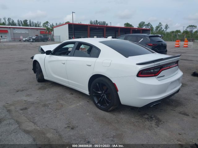 2C3CDXHG1JH313698 Dodge Charger Sxt Plus Rwd