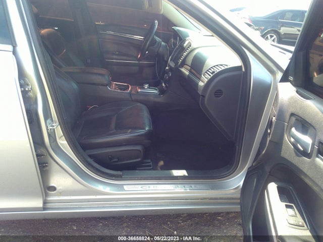 Chrysler 300 300c 2017 2C3CCAEG6HH586702 Image 5
