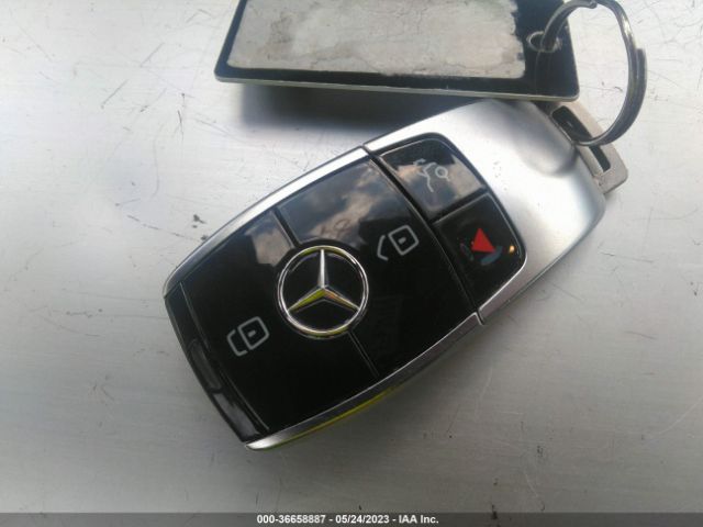 WDDUG8DB1JA405714 Mercedes-Benz S-class S 560