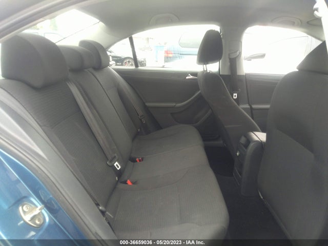 3VW2K7AJ8FM269255 Volkswagen Jetta Sedan 2.0l S W/technology