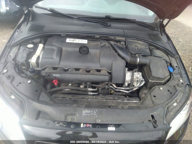2015 Volvo XC70, VIN: YV4902NC7F1198923