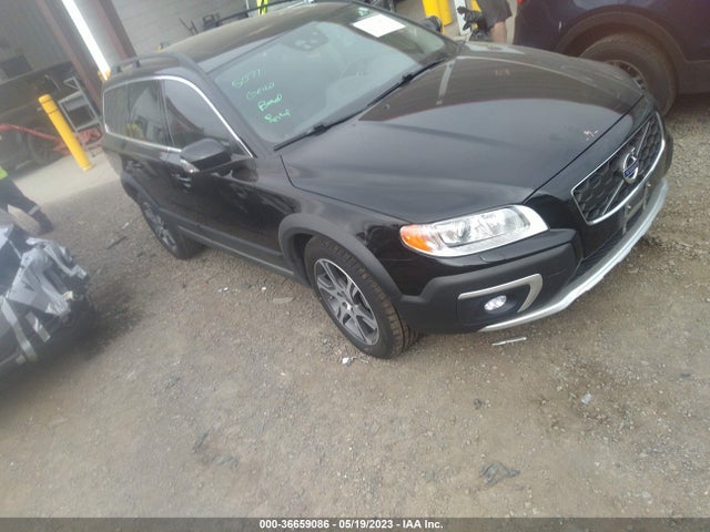 2015 Volvo XC70, VIN: YV4902NC7F1198923