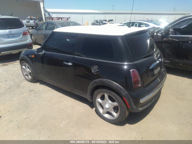 2004 MINI COOPER HARDTOP VIN: WMWRC33424TC54327