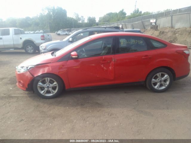 1FADP3F27EL419336 Ford FOCUS SE