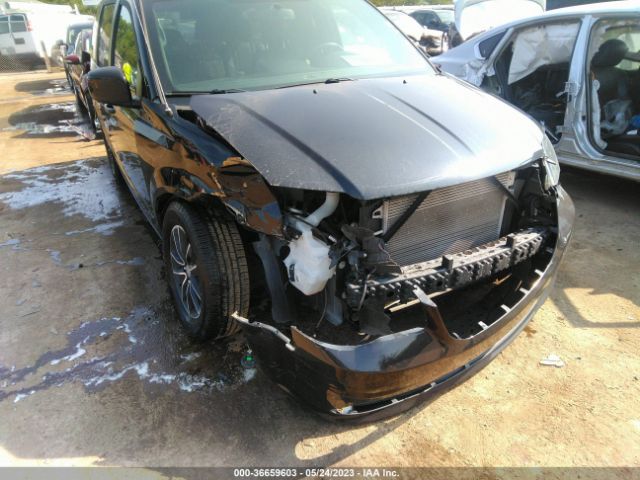2C4RDGEG1JR196497 Dodge Grand Caravan Gt