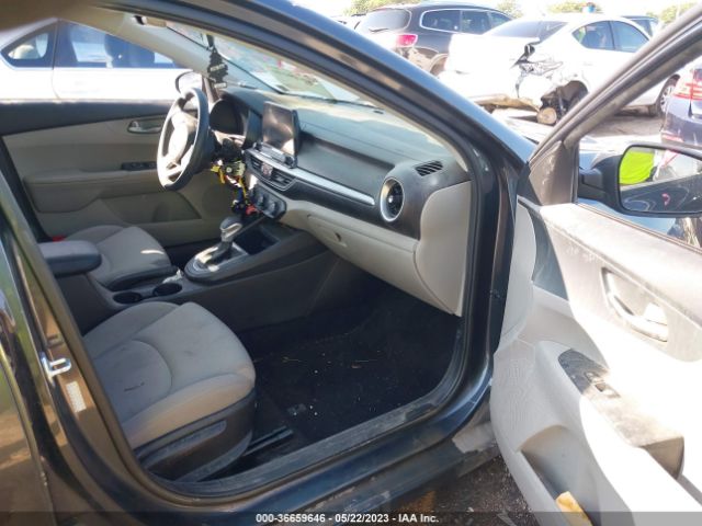 3KPF24AD9ME355520 KIA Forte Lxs