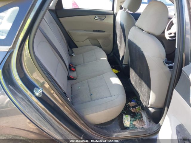3KPF24AD9ME355520 KIA Forte Lxs