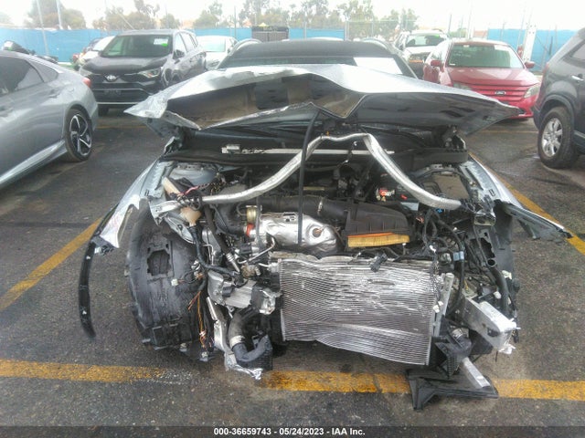 SJKCH5CP4JA048279 Infiniti Qx30 Premium