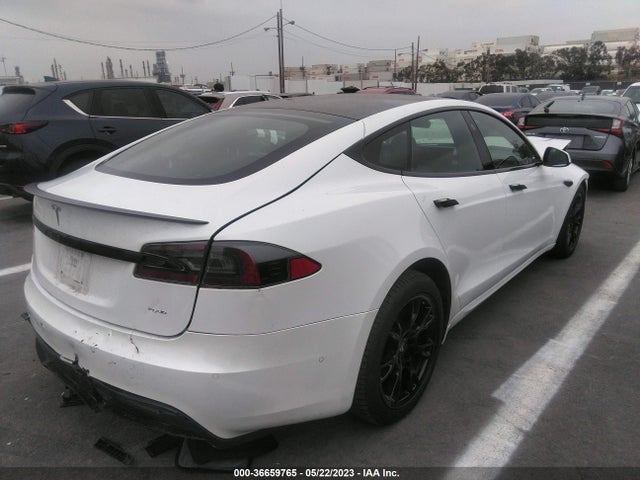 Tesla Model S Plaid 2021 5YJSA1E63MF449690 Image 4