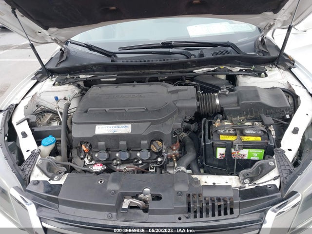 2013 HONDA ACCORD SDN EX-L VIN: 1HGCR3F80DA016556