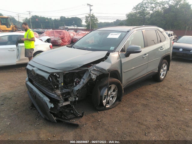2021 TOYOTA RAV4 XLE VIN: 2T3P1RFV8MW174533