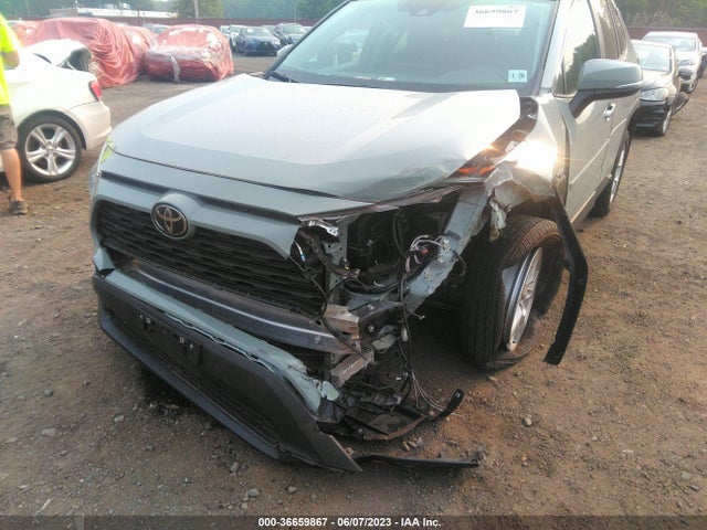 2021 TOYOTA RAV4 XLE VIN: 2T3P1RFV8MW174533