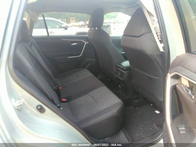 2021 TOYOTA RAV4 XLE VIN: 2T3P1RFV8MW174533