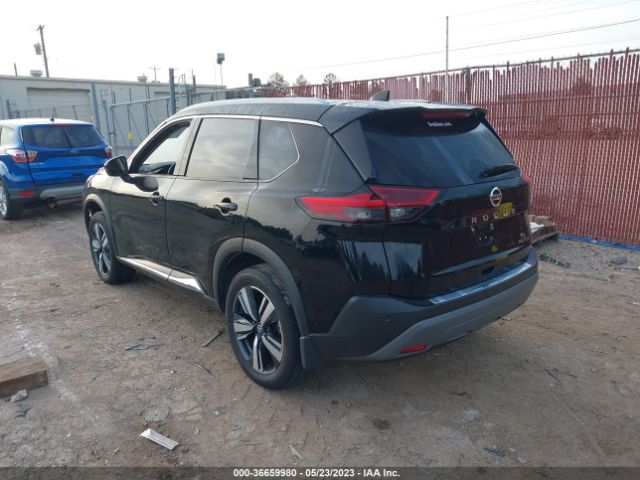 5N1AT3CA7MC673689 Nissan Rogue Sl