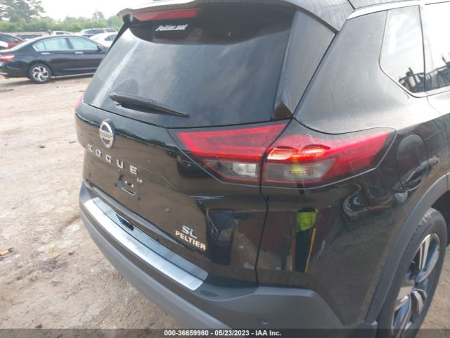 5N1AT3CA7MC673689 Nissan Rogue Sl