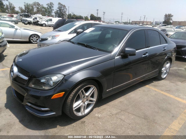 2013 MERCEDES-BENZ C-CLASS C 300 VIN: WDDGF8AB7DR248085