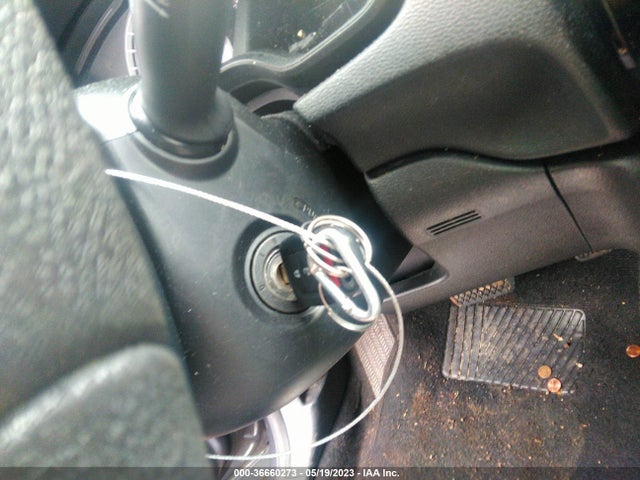 Honda CR-V LX 2018 2HKRW5H31JH423952 Image 3