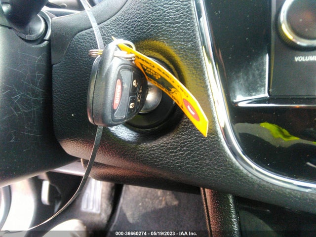 Chrysler 200 LX 2014 1C3CCBAB4EN231143 Image 11