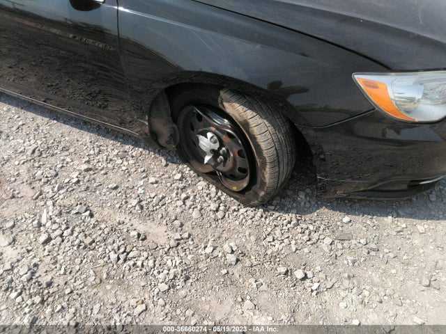 Chrysler 200 LX 2014 1C3CCBAB4EN231143 Image 6