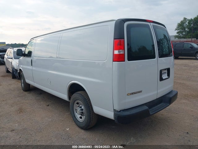 Chevrolet EXPRESS CARGO VAN 2021 1GCWGBFP9M1212806 Image 3