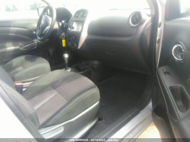 3N1CN7AP3KL878985 Nissan Versa Sedan Sv