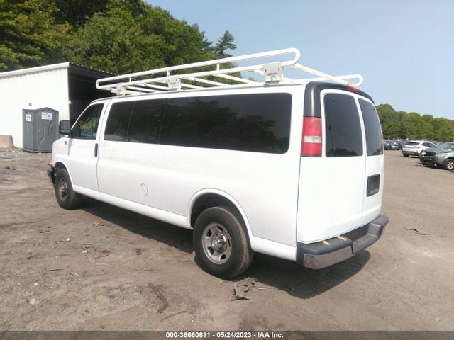 Chevrolet Express Passenger Lt 2017 1GAZGPFG8H1333450 Image 3