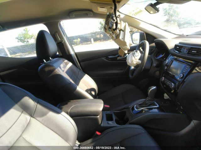 JN1BJ1CW5NW494181 Nissan Rogue Sport Sl