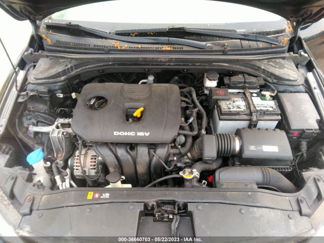 Hyundai ELANTRA SE 2017 KMHD74LF7HU124755 Image 10