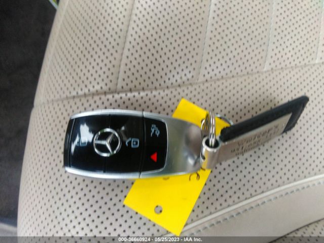 WDDUG8DB0KA480423 Mercedes-Benz S-class S 560