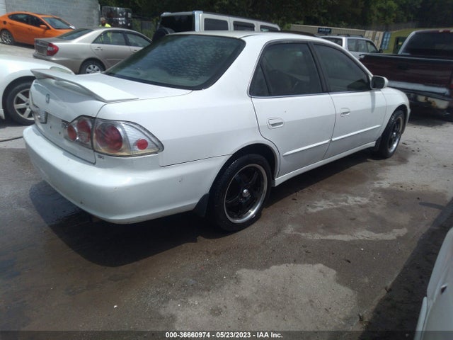 1998 HONDA ACCORD SDN EX VIN: 1HGCG5654WA217614