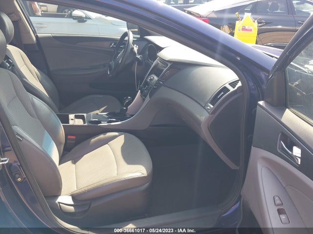 2011 HYUNDAI SONATA SE VIN: 5NPEC4AC4BH143357