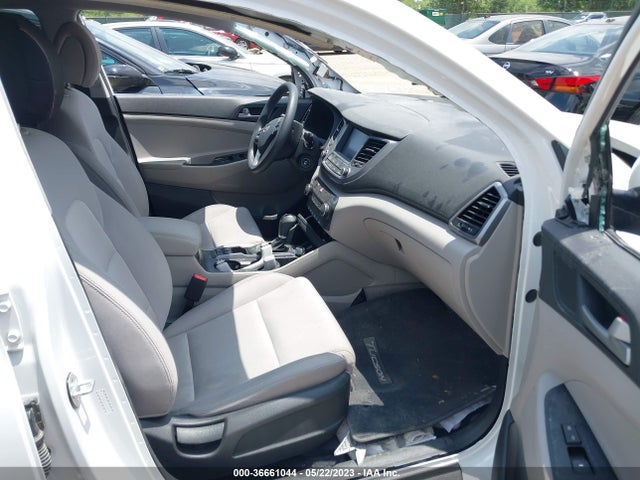 Hyundai TUCSON SEL 2018 KM8J33A49JU679576 Image 6