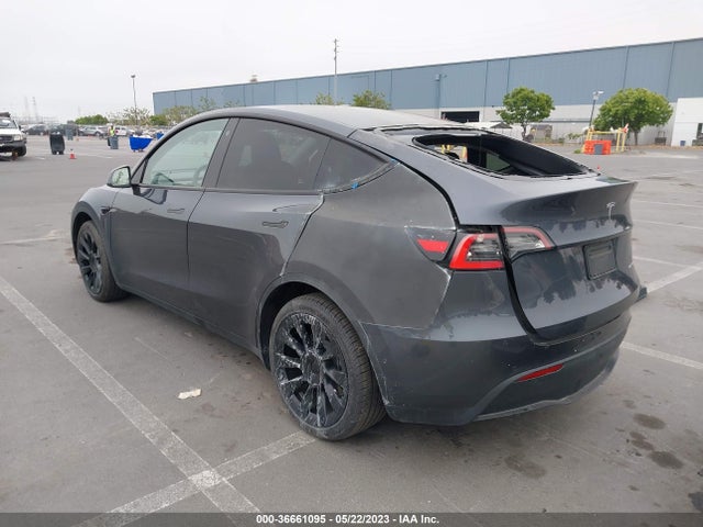 5YJYGDEE0MF112072 Tesla Model Y Long Range