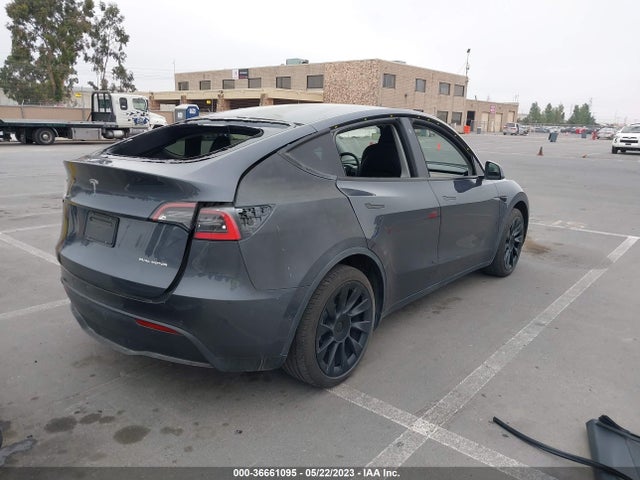 5YJYGDEE0MF112072 Tesla Model Y Long Range